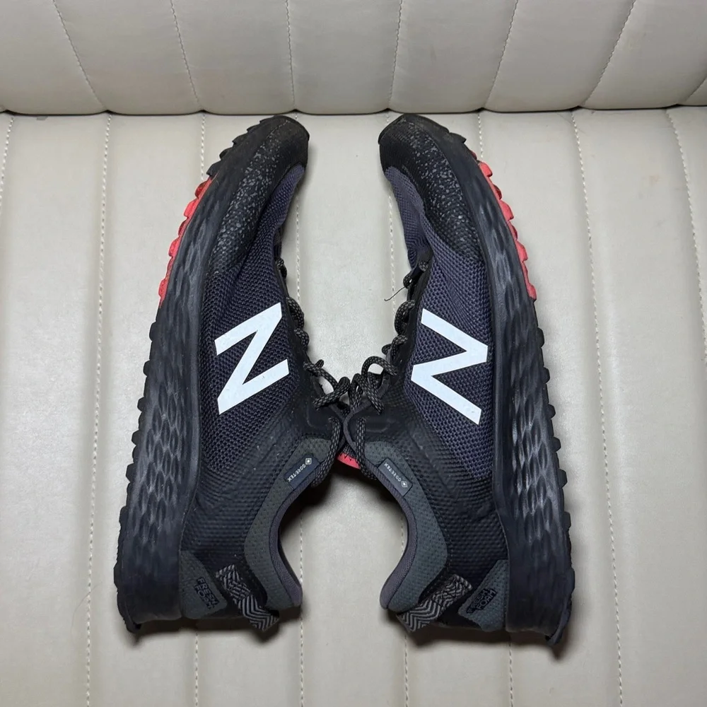 New Balance GTX Trail Runners – Arishi Fresh Foam Gorpcore Sneakers - Picture 10 of 12